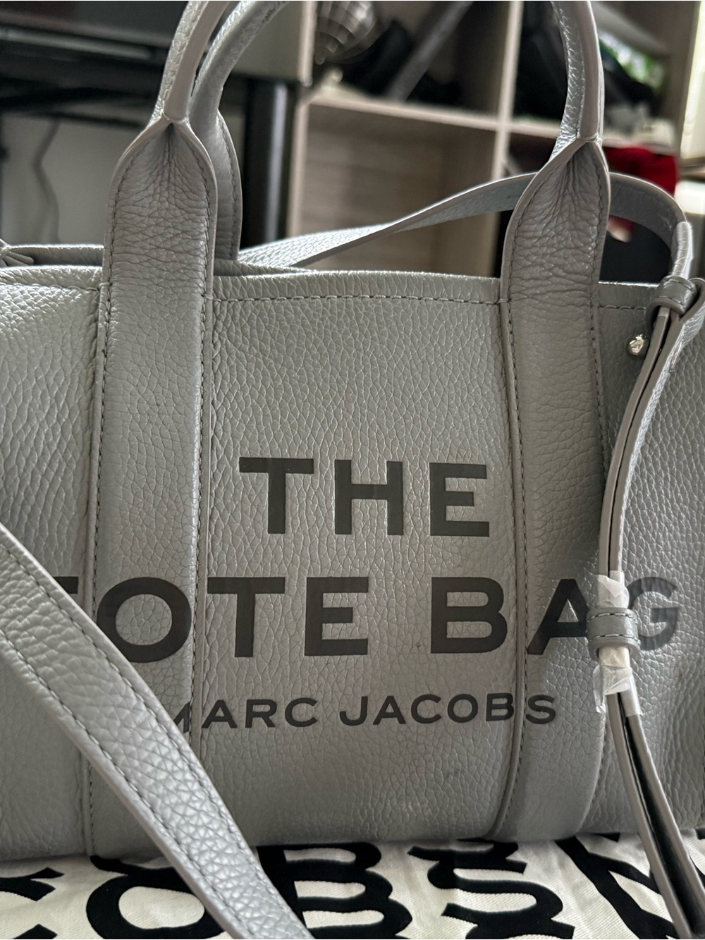 Marc Jacobs Pebbled Leather Tote Bag in Light Gray